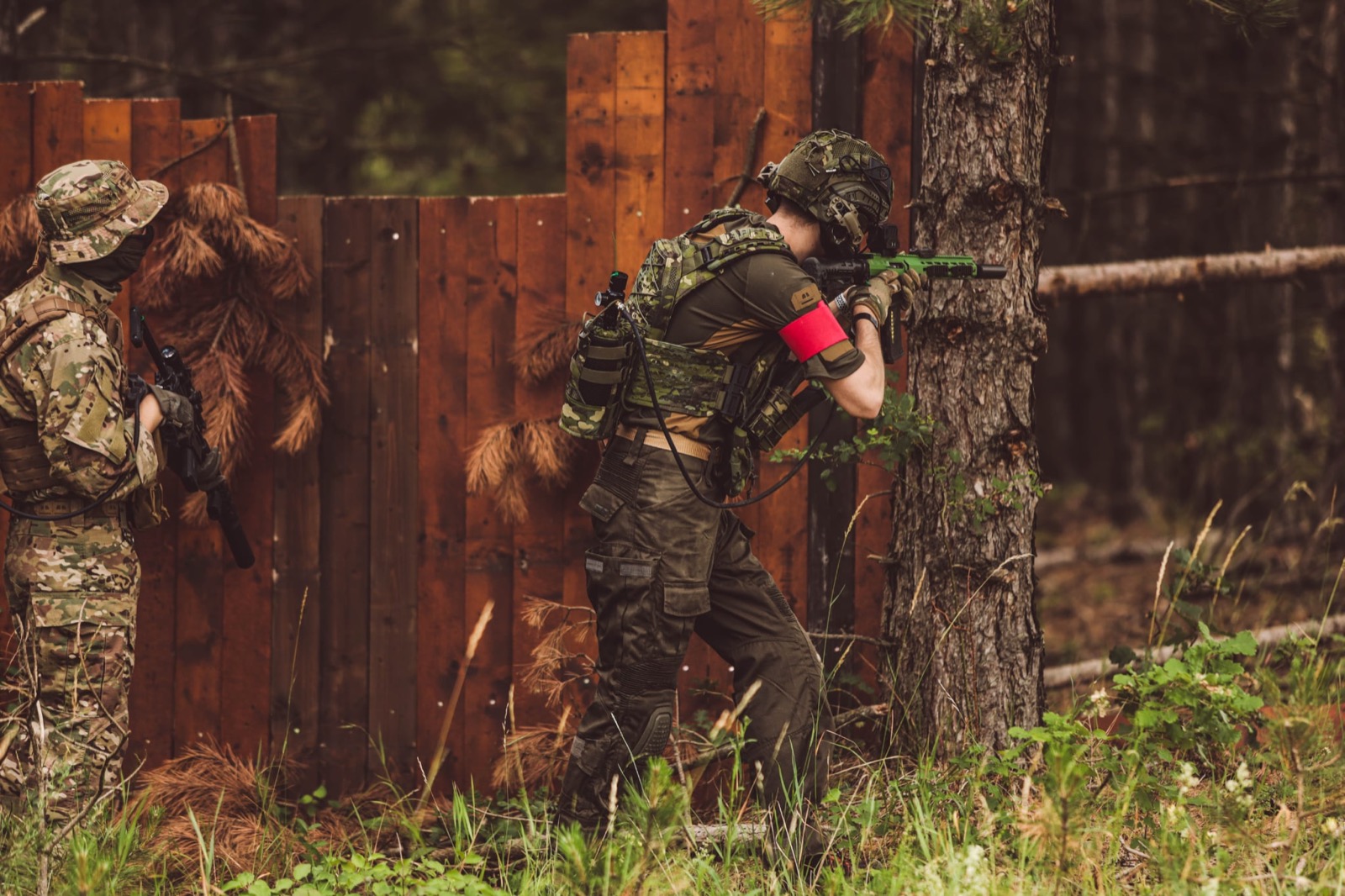 Kültéri airsoft játék a West Gate terepén