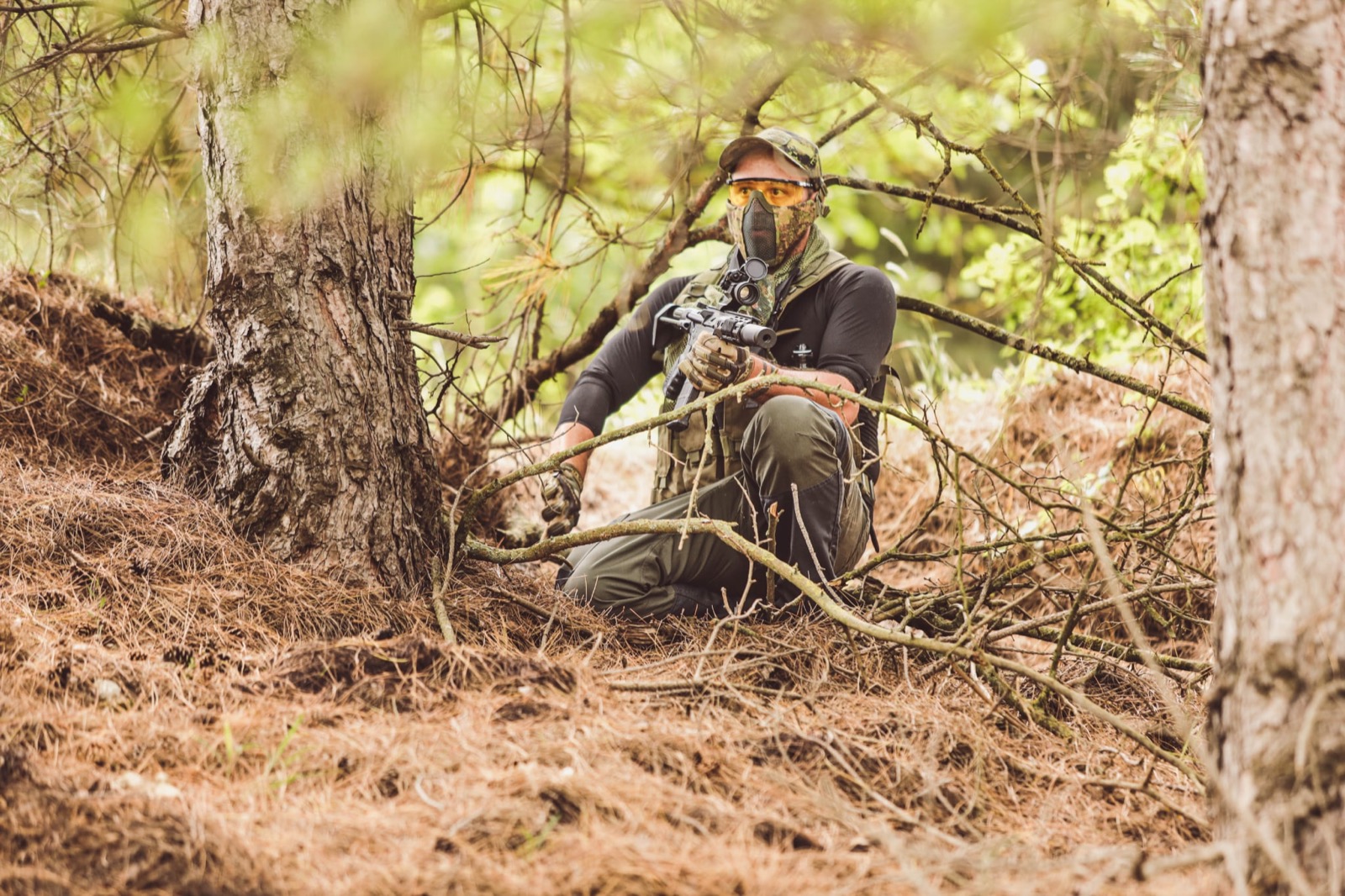 Kültéri airsoft játék a West Gate terepén